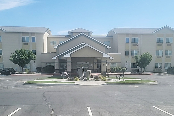 Avamere at Moses Lake Front of the Building